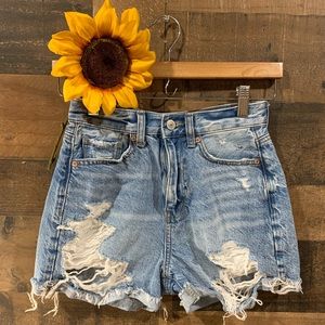 American Eagle MOM Shorts